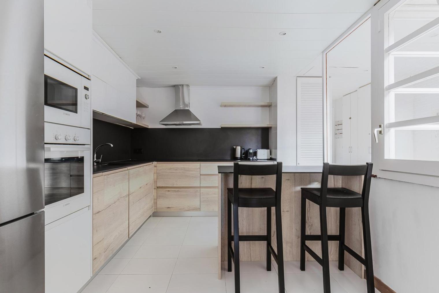 Blueground Pedralbes Pool Garden Ac Bcn-175 Appartement